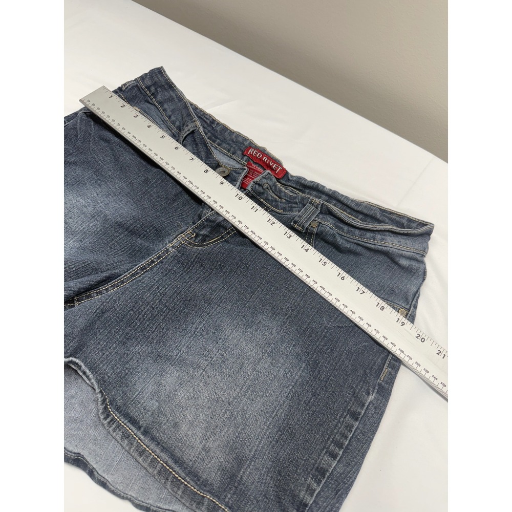Red Rivet Womens 16W Dark Wash Embroidered Flap Pocket Denim Shorts RW130300 - Picture 4 of 7